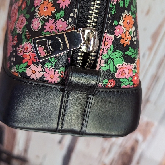 Coach Sierra handbag New and wallet set. - Picture 15 of 16